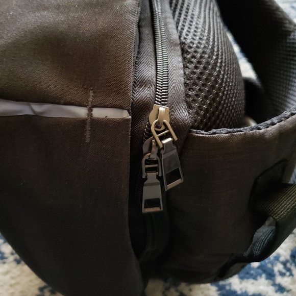 Anti-theft Tech Laptop Backpack - Picture 7 of 8